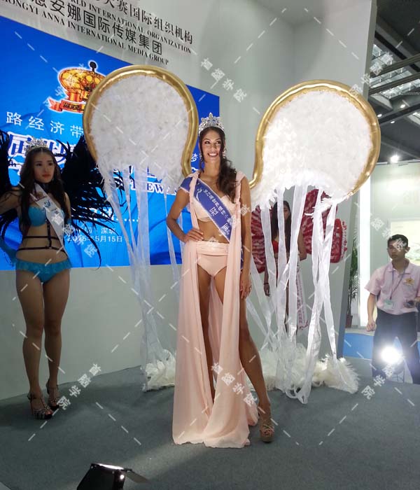 深圳哪學(xué)化妝好？深圳南山首腦