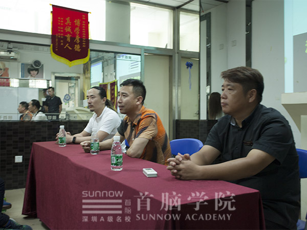 首腦學校美發(fā)招聘會現場