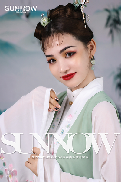 深圳學(xué)化妝學(xué)費(fèi)多少錢? 學(xué)化妝學(xué)費(fèi)多少錢