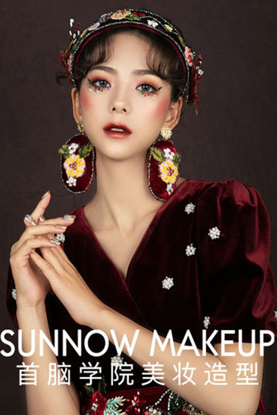 國內(nèi)的化妝培訓(xùn)學(xué)校哪家靠譜