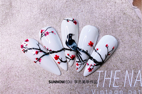 美甲師學(xué)費(fèi)多少錢一個(gè)月